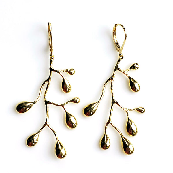 boucles d'oreilles pendantes doré à l'or fin, motif gouttes très graphiques